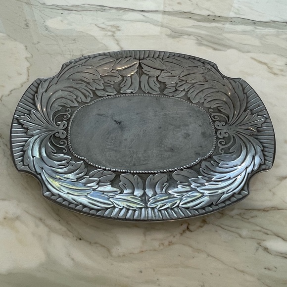 WILTON ARMETALE SERVER